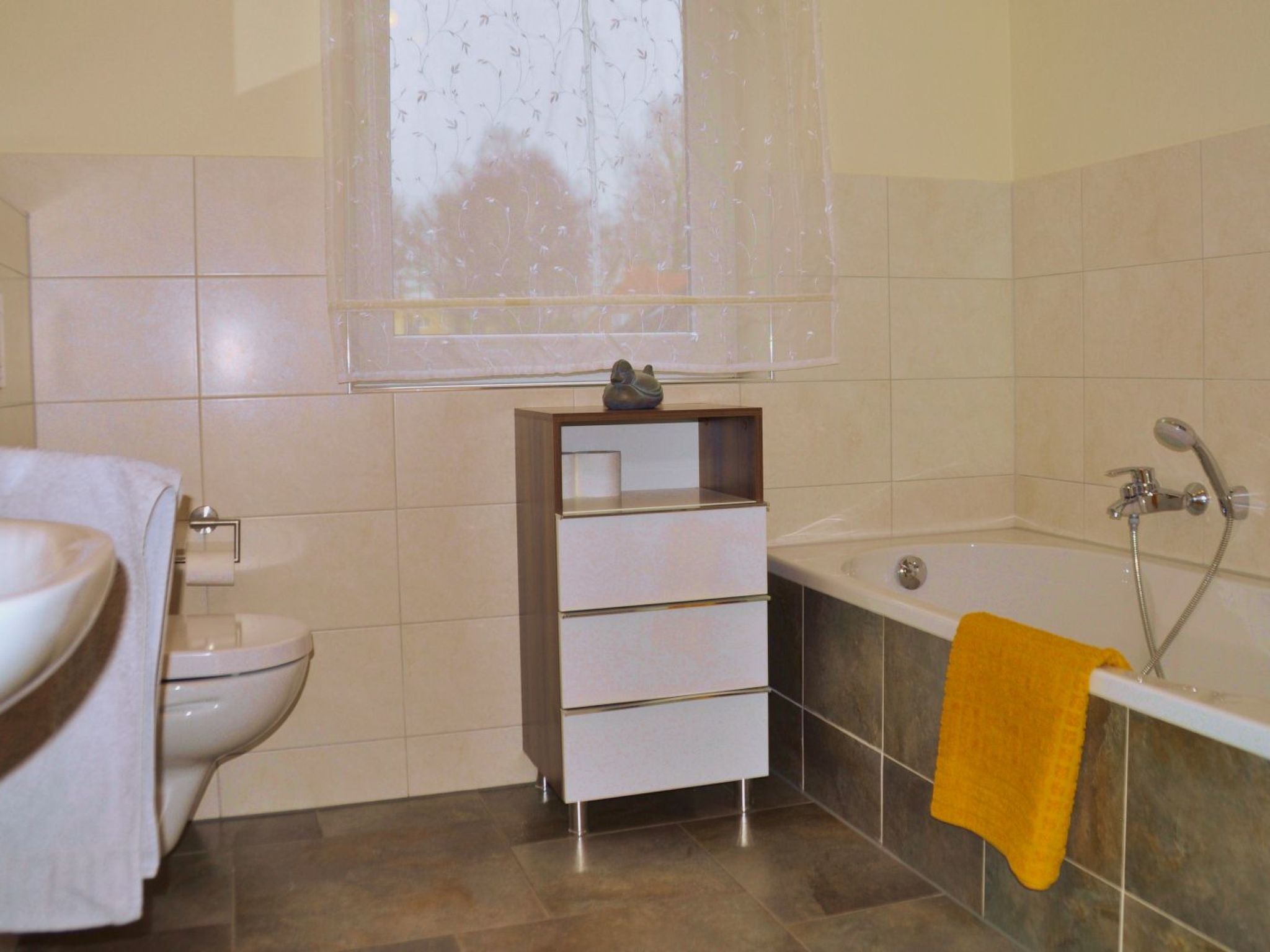 Lena+Lisa-Image-tags.info