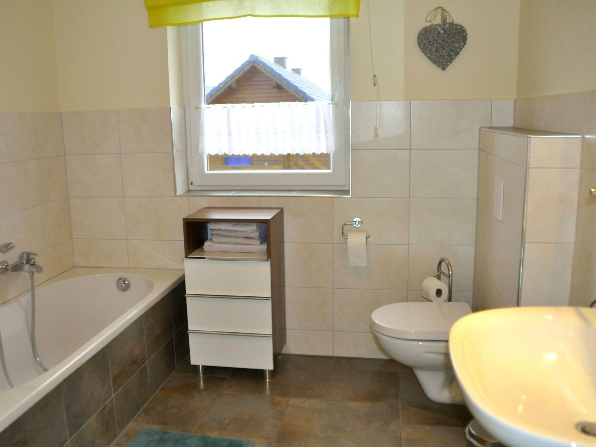 Lisa-Image-tags.info