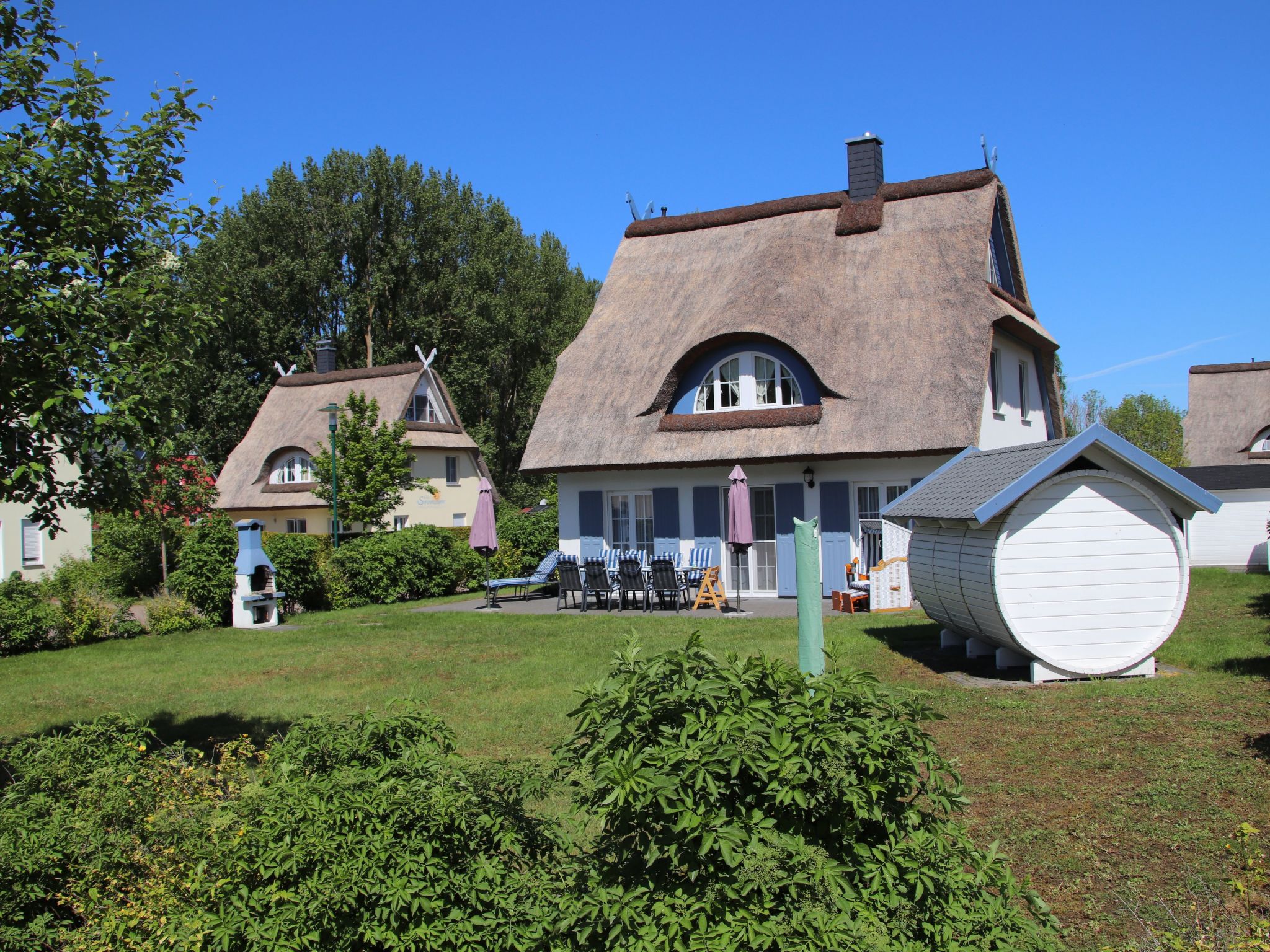 Mit Garten, Sauna, Kamin und Whirlpool-Binnen