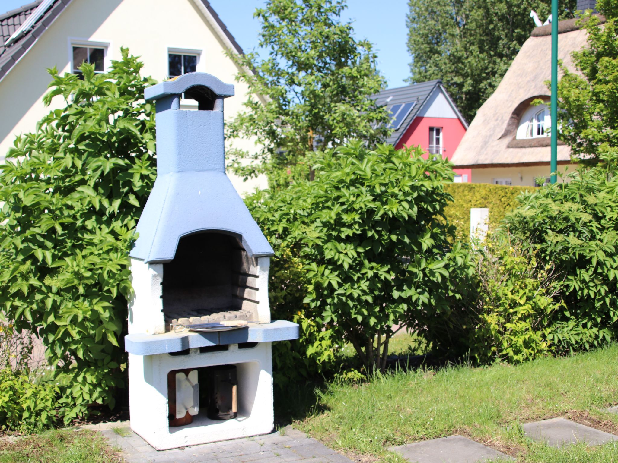Mit Garten, Sauna, Kamin und Whirlpool-Binnen