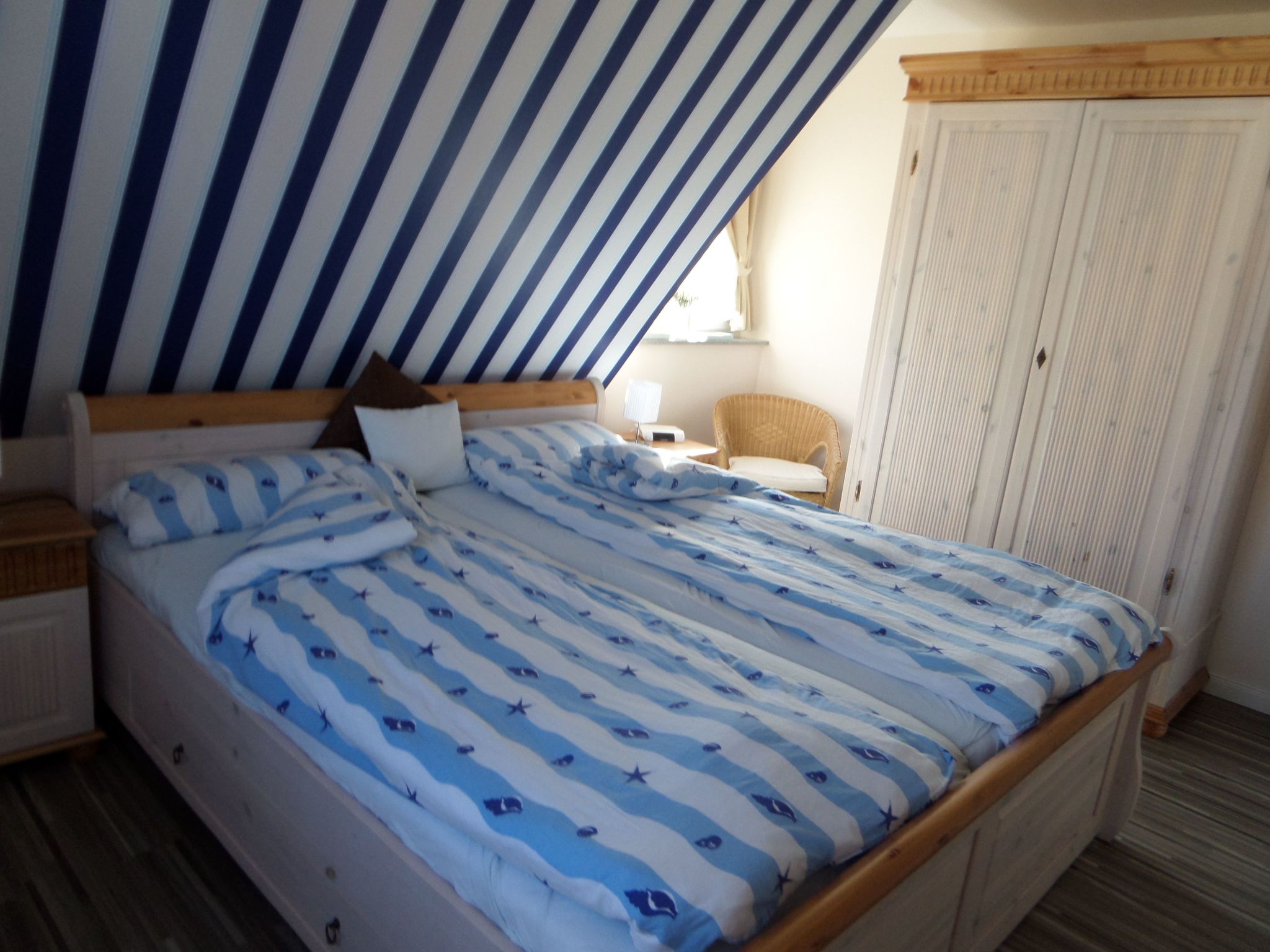 Mit Garten, Sauna, Kamin und Whirlpool-Binnen