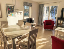 Strandhaus Glowe: comfortabel vakantiehuis op 500m van het strand van Rügen - thumbnail 5