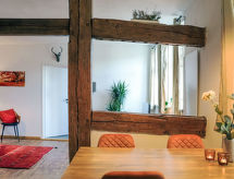 Georg: historisch appartement aan het meer in hartje Mirow - thumbnail 6