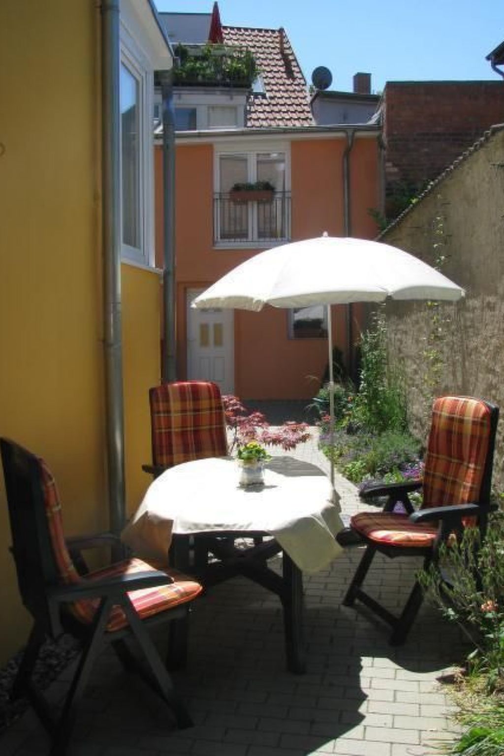 Moderne Ferienwohnung mitten in Greifswald-Binnen