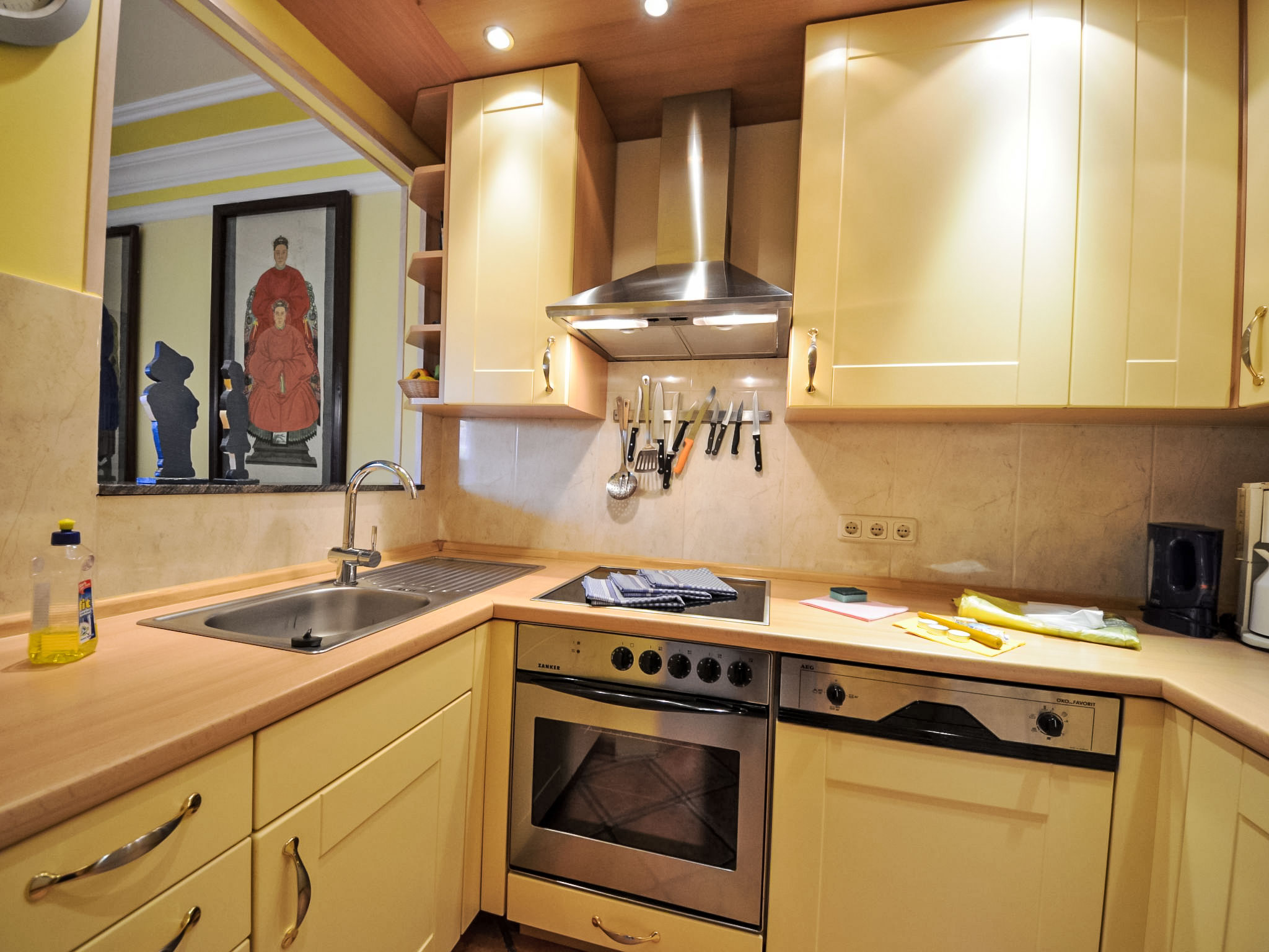 Kitchen / Dining Room