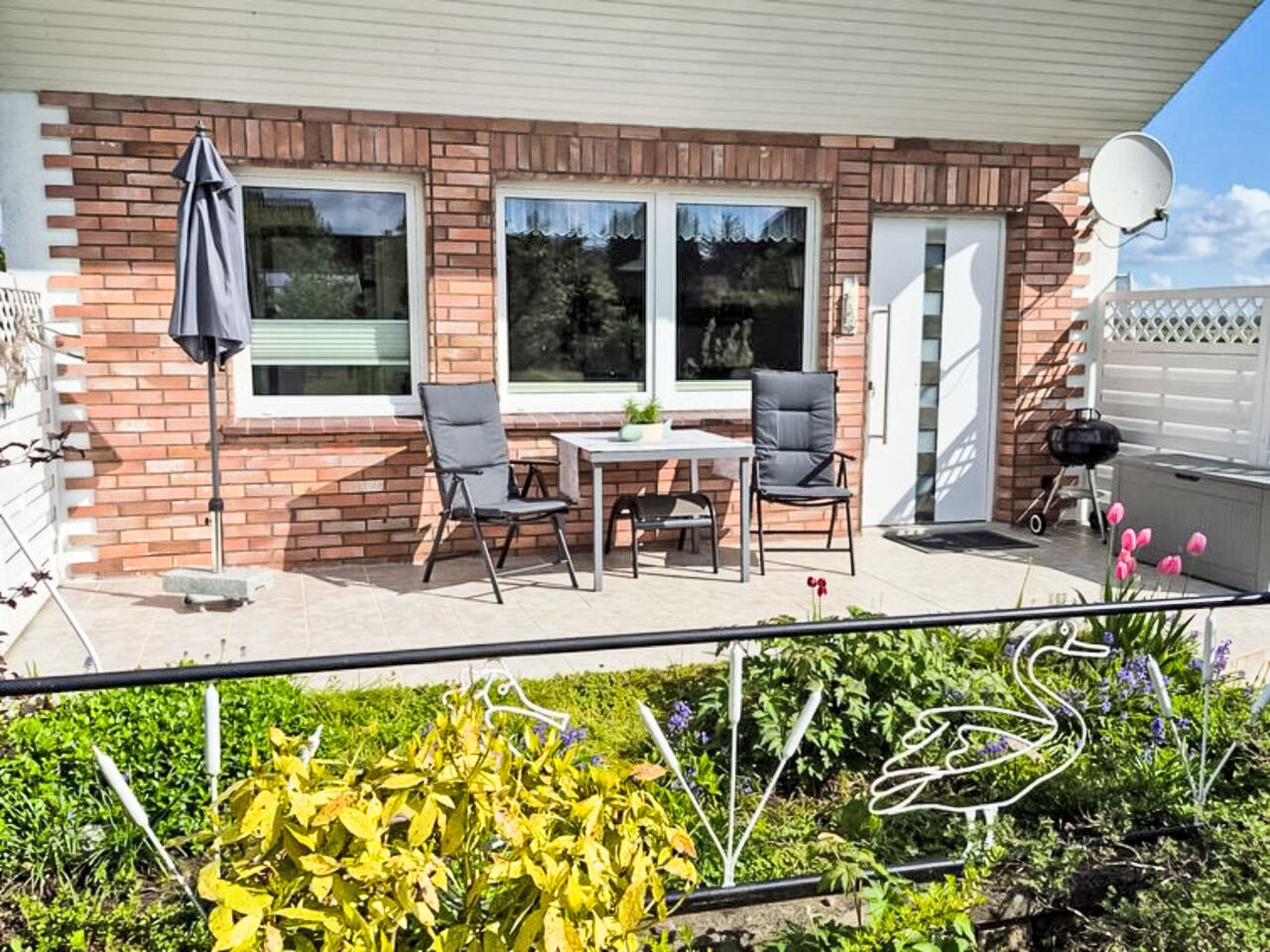 Ferienhaus direkt am Wasser - Buiten