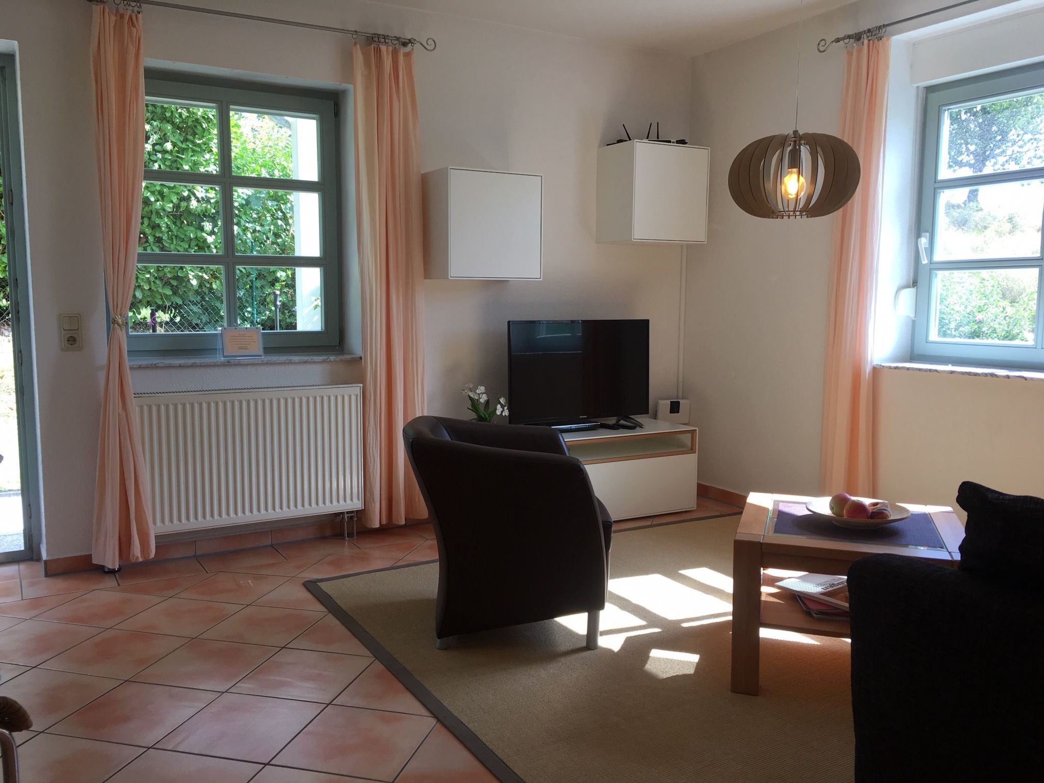 Mit Sauna und Schwimmbadnutzung-Binnen