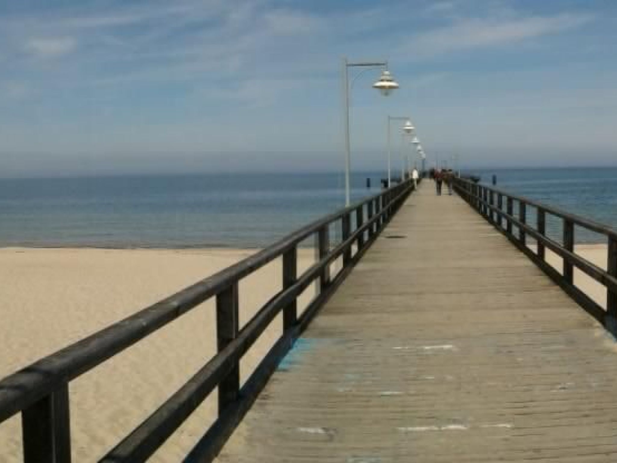 Mit Sauna und Schwimmbadnutzung-Binnen