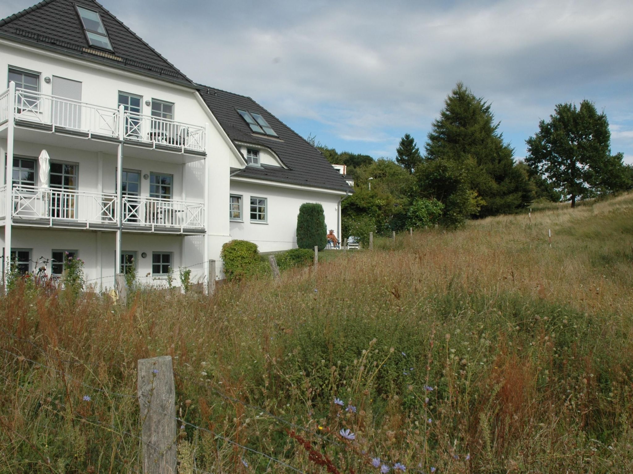 Mit Sauna und Schwimmbadnutzung-Binnen