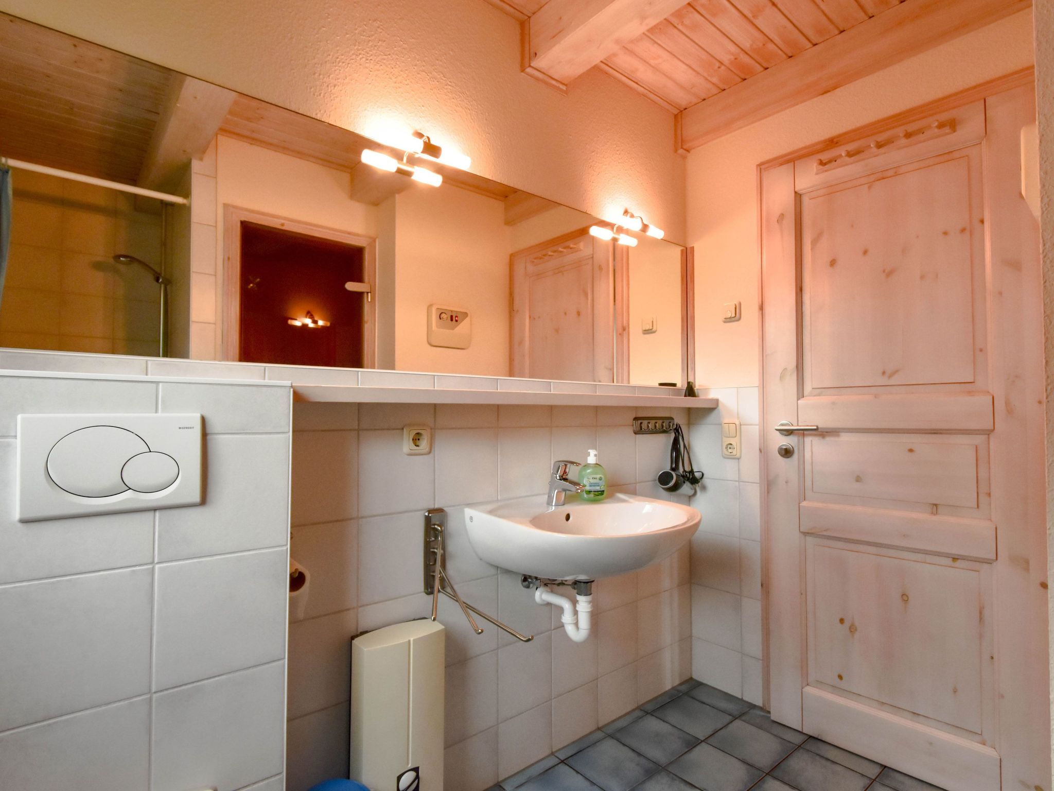 Das Haus am Merr nur 100 Meter bis zum Strand-Image-tags.info