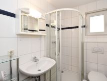 Appartement aan zee in Ostseebad Baabe met garage en lift, 50m van strand - thumbnail 6
