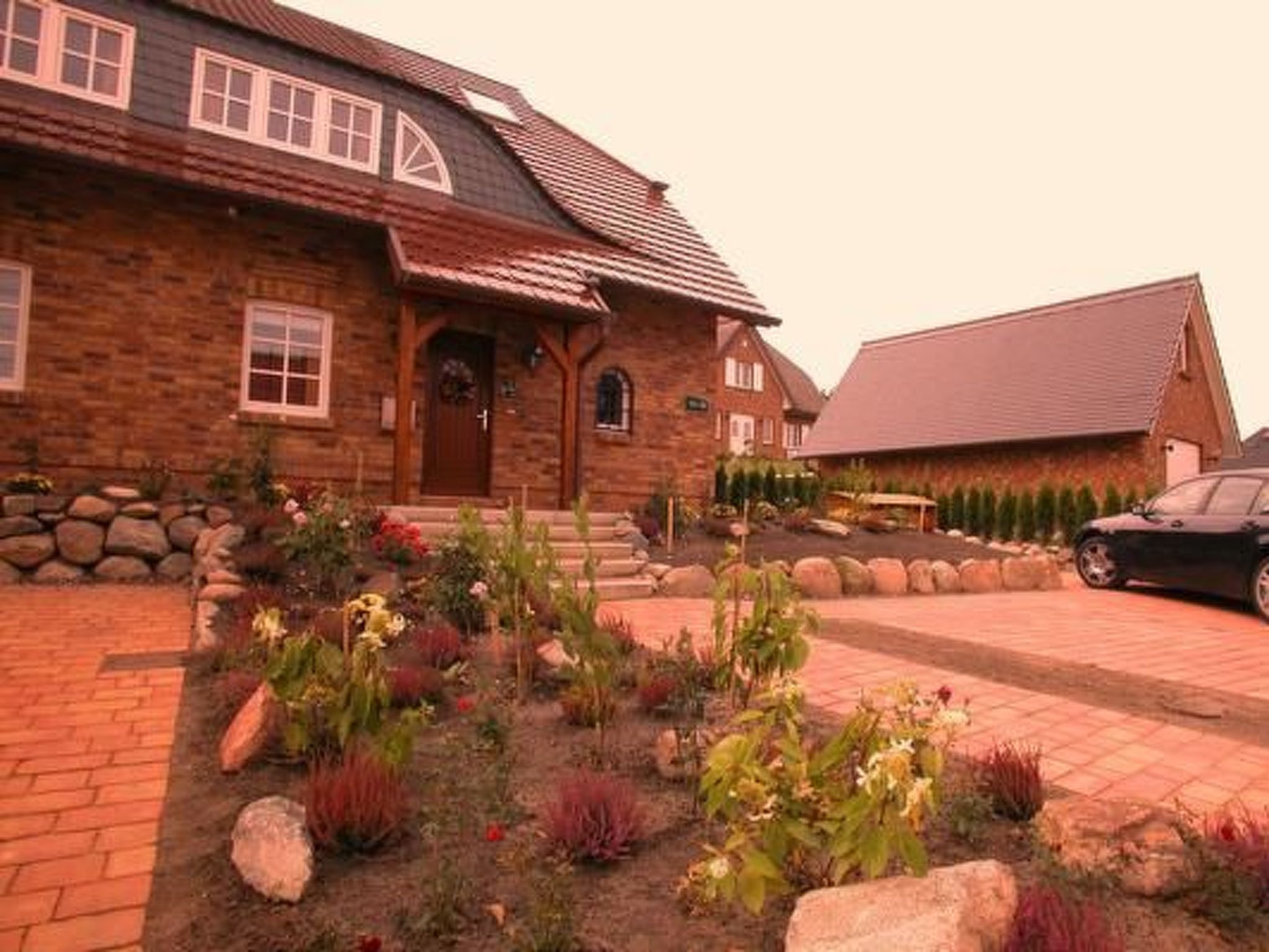 Bel Monte mit Garten und Terrasse-Binnen