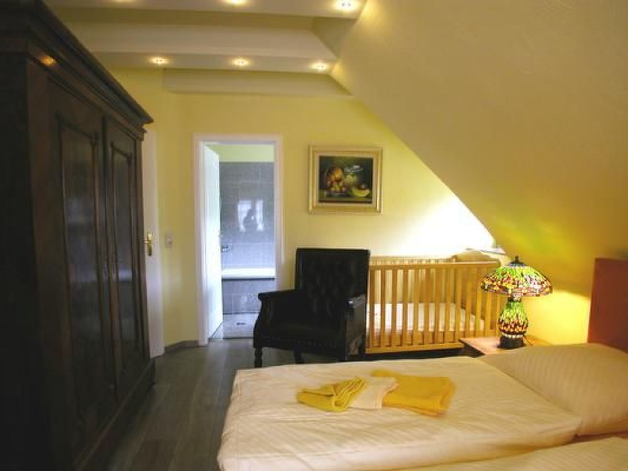 Bel Monte mit Garten und Terrasse-Binnen