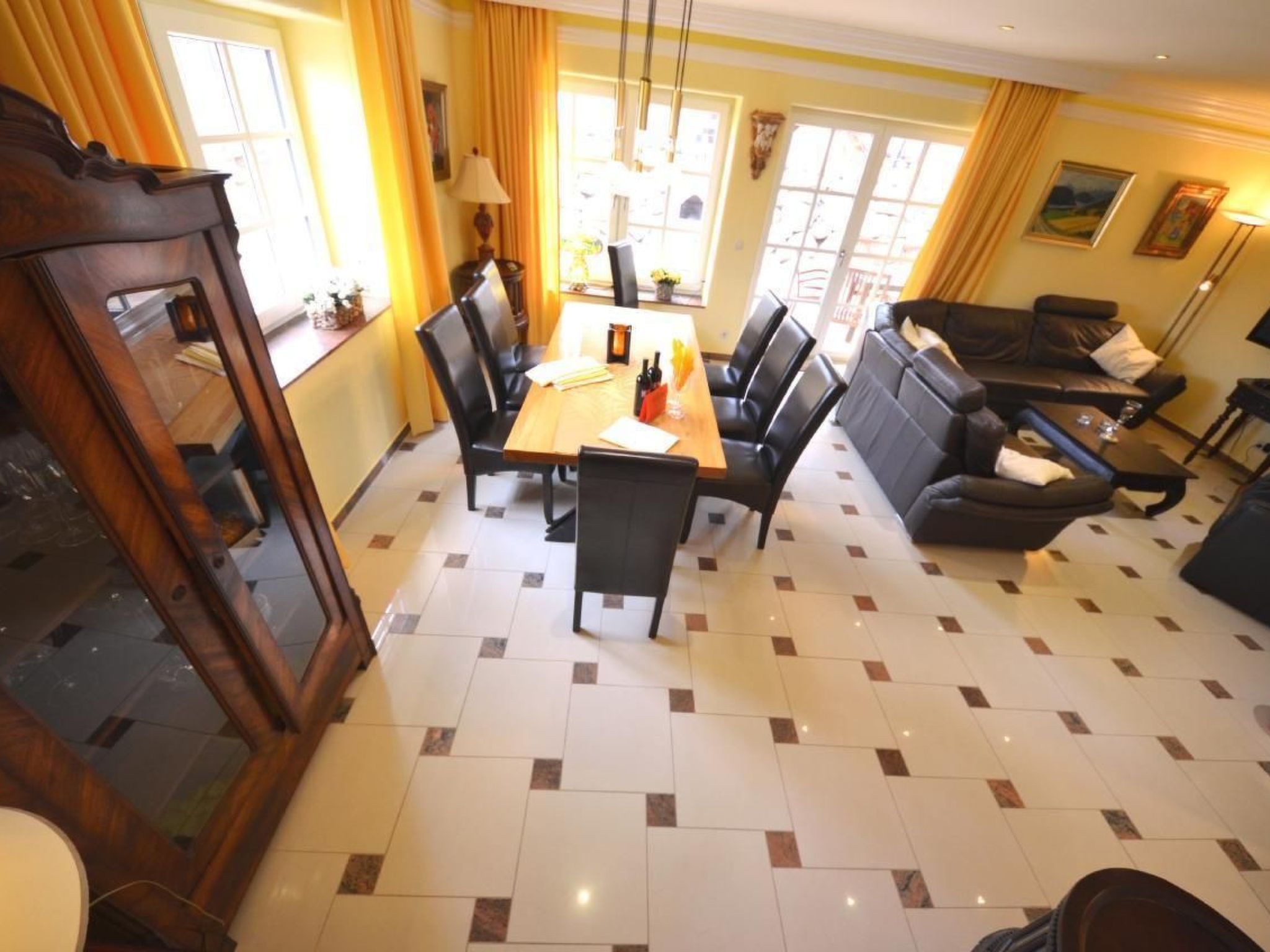 Bel Monte mit Garten und Terrasse-Binnen