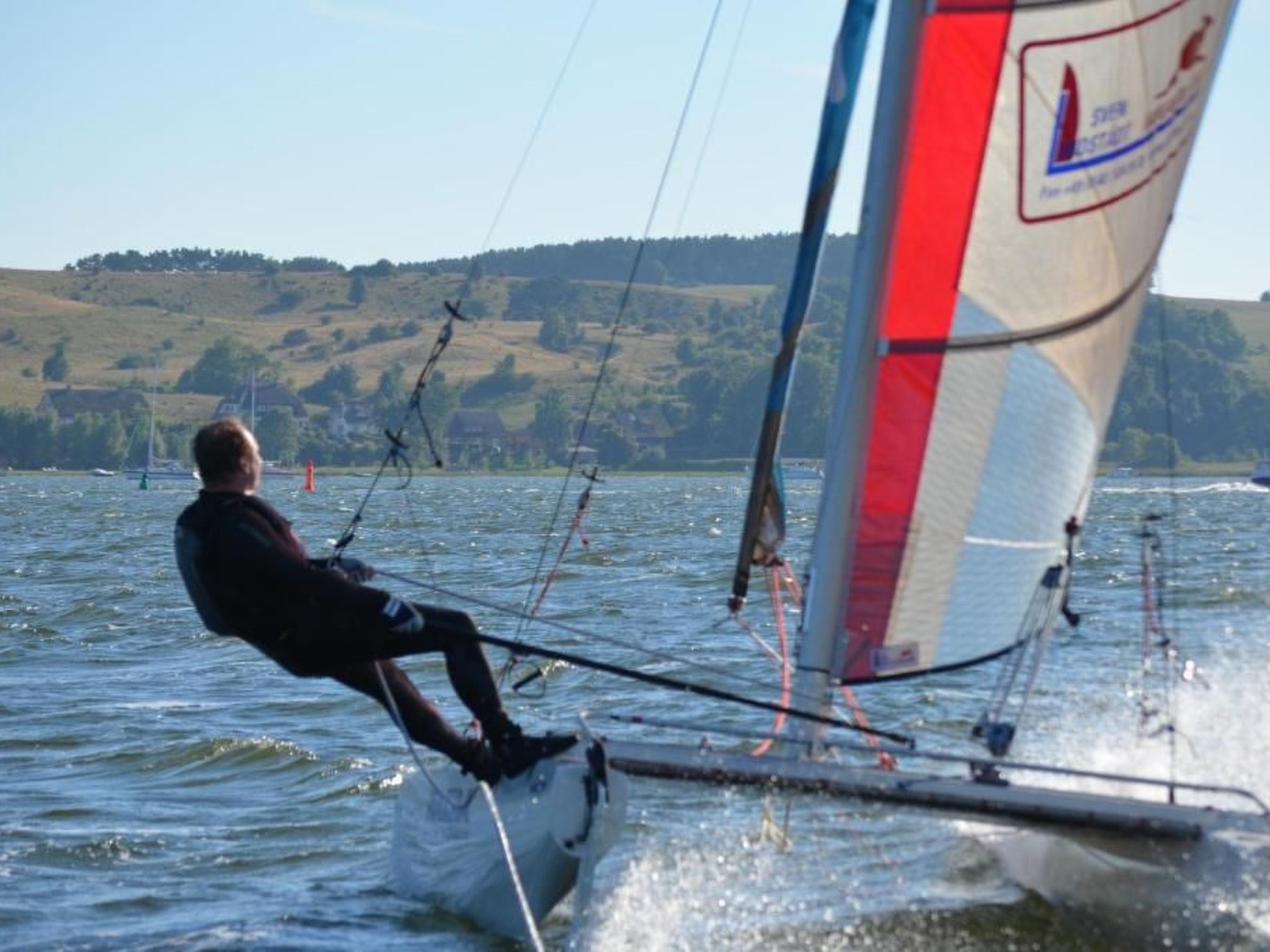 TRADITIONELLES REETDACHHAUS MIT SAUNA, KAMINOFEN UND PRIVATEM WASSERZUGANG-Image-tags.info