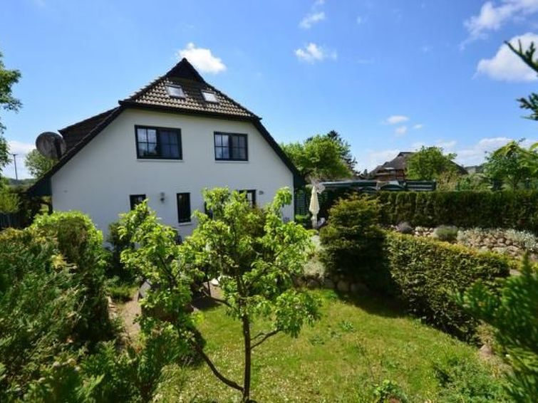 6-persoons vakantiehuis Haus Komoran in Baabe nabij het meer in Baabe