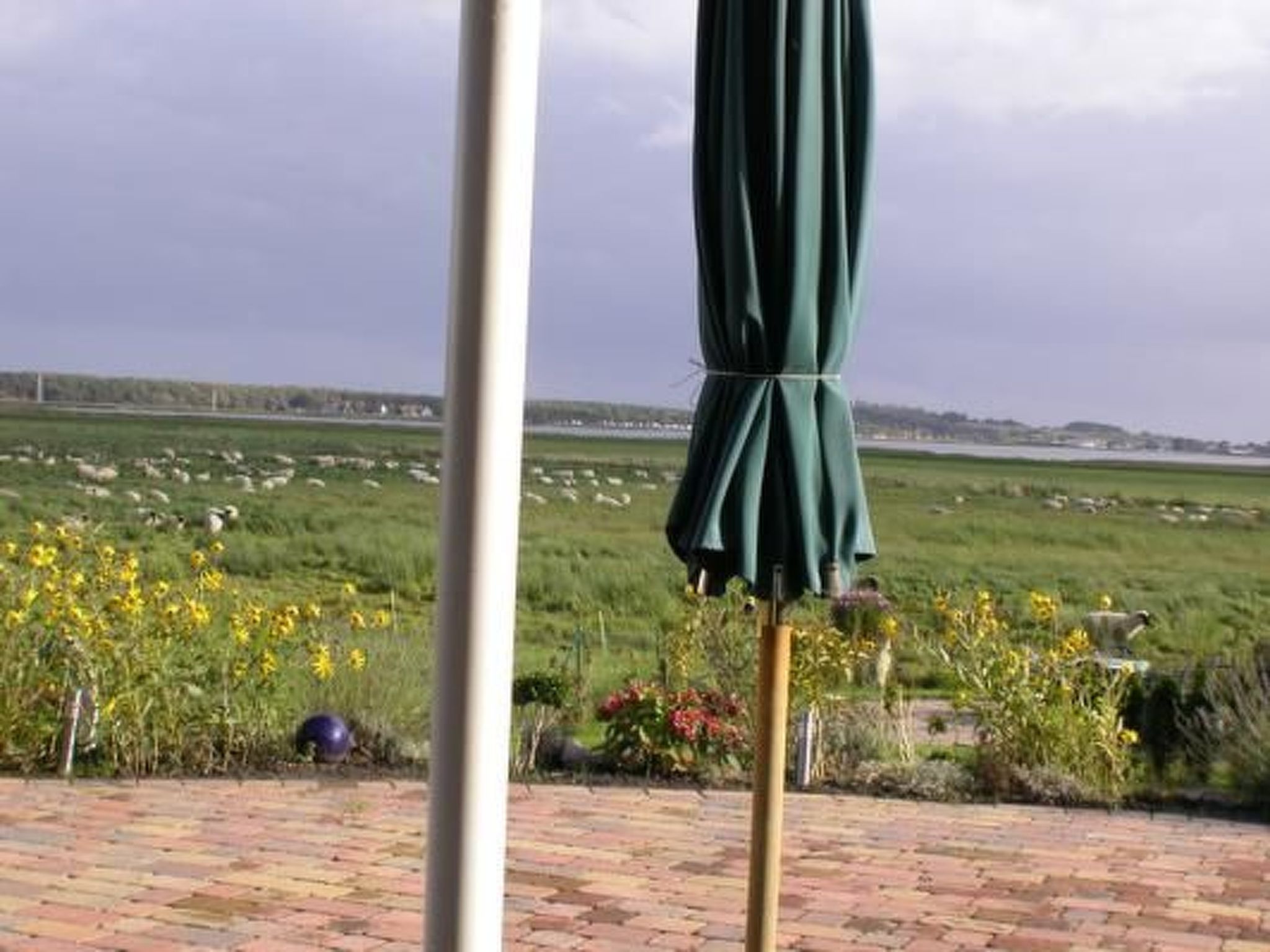 Wunderschönes Appartement mit Garten und Terrasse-Binnen