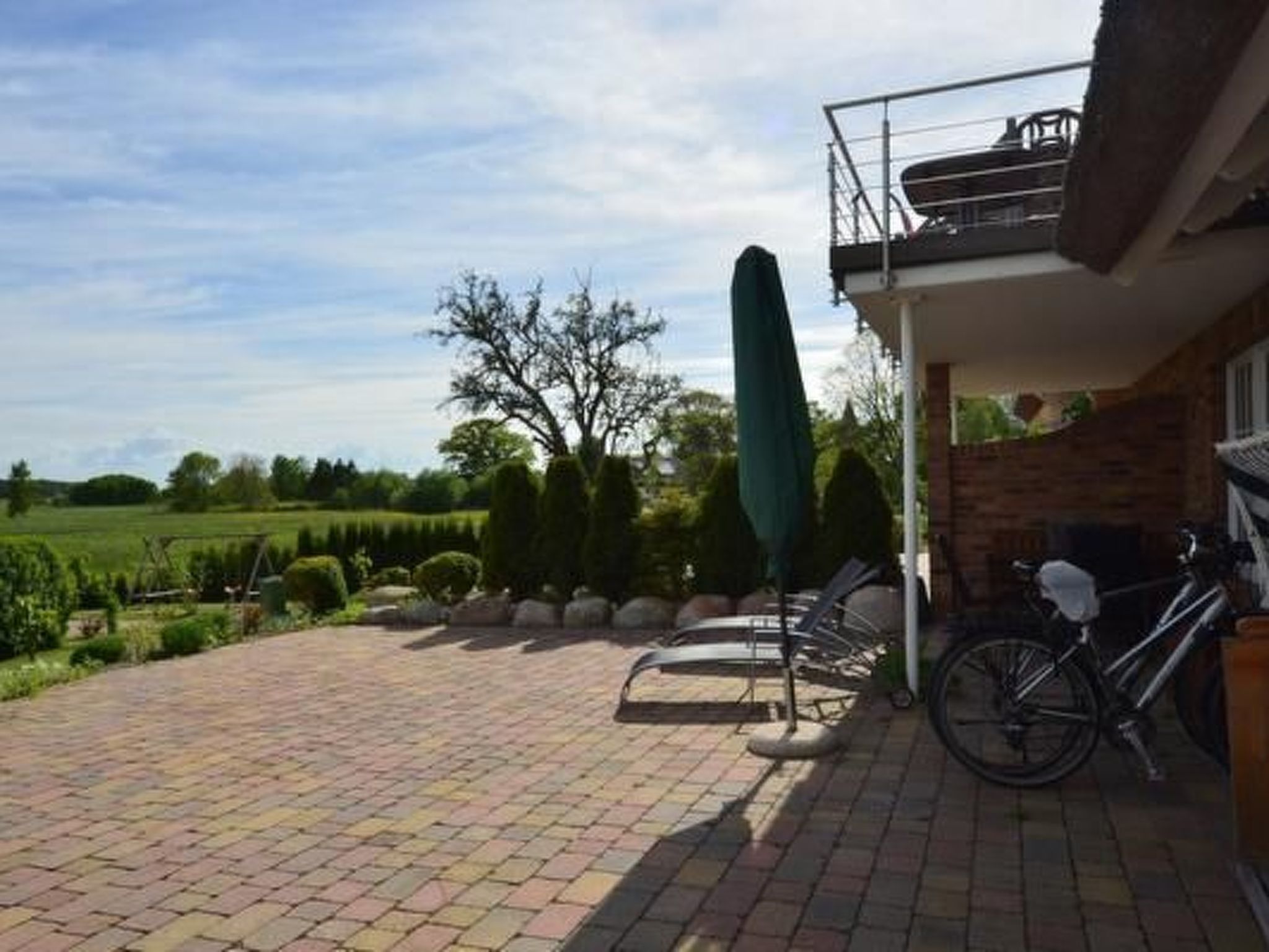 Wunderschönes Appartement mit Garten und Terrasse-Binnen