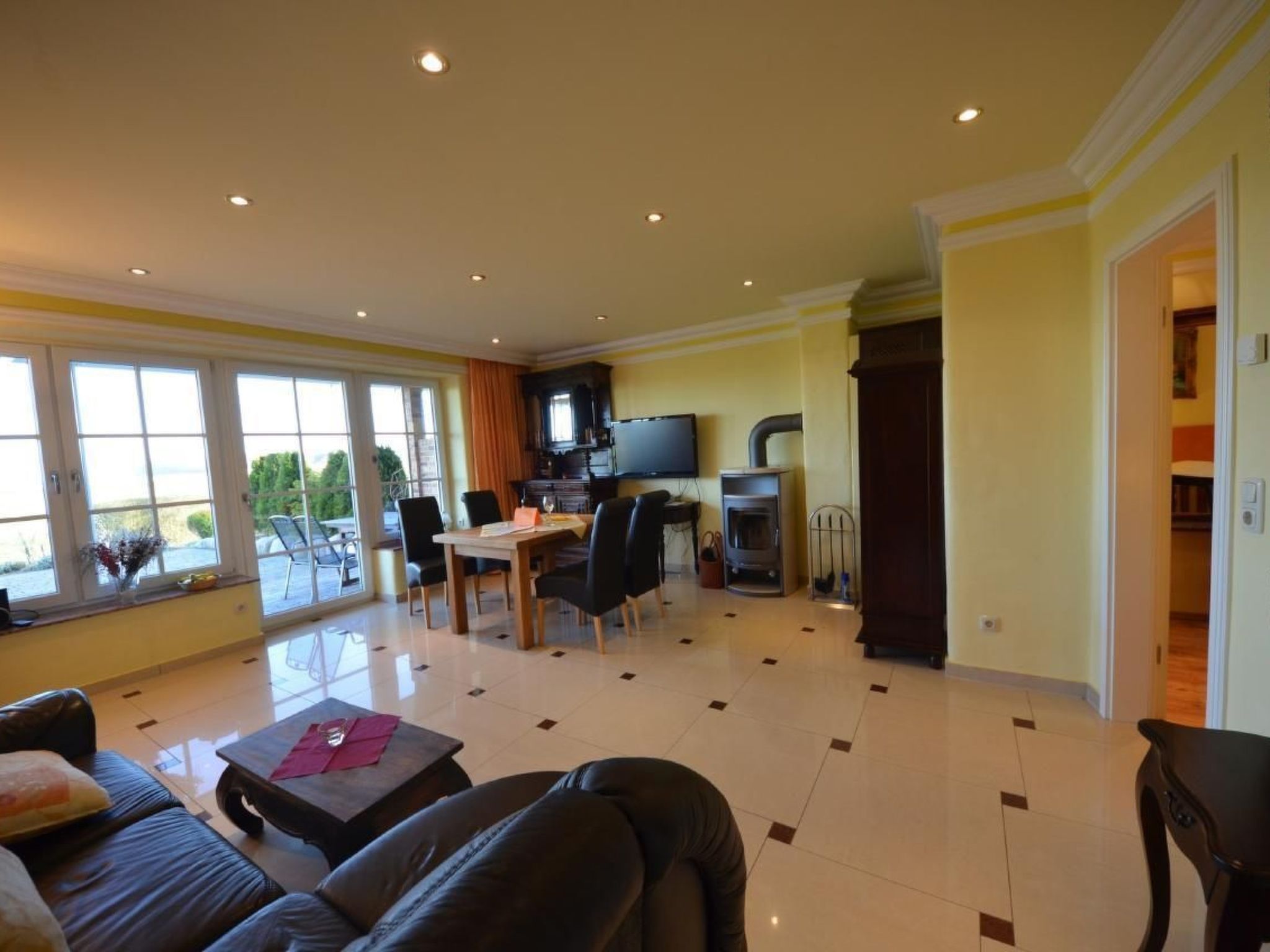 Wunderschönes Appartement mit Garten und Terrasse-Binnen