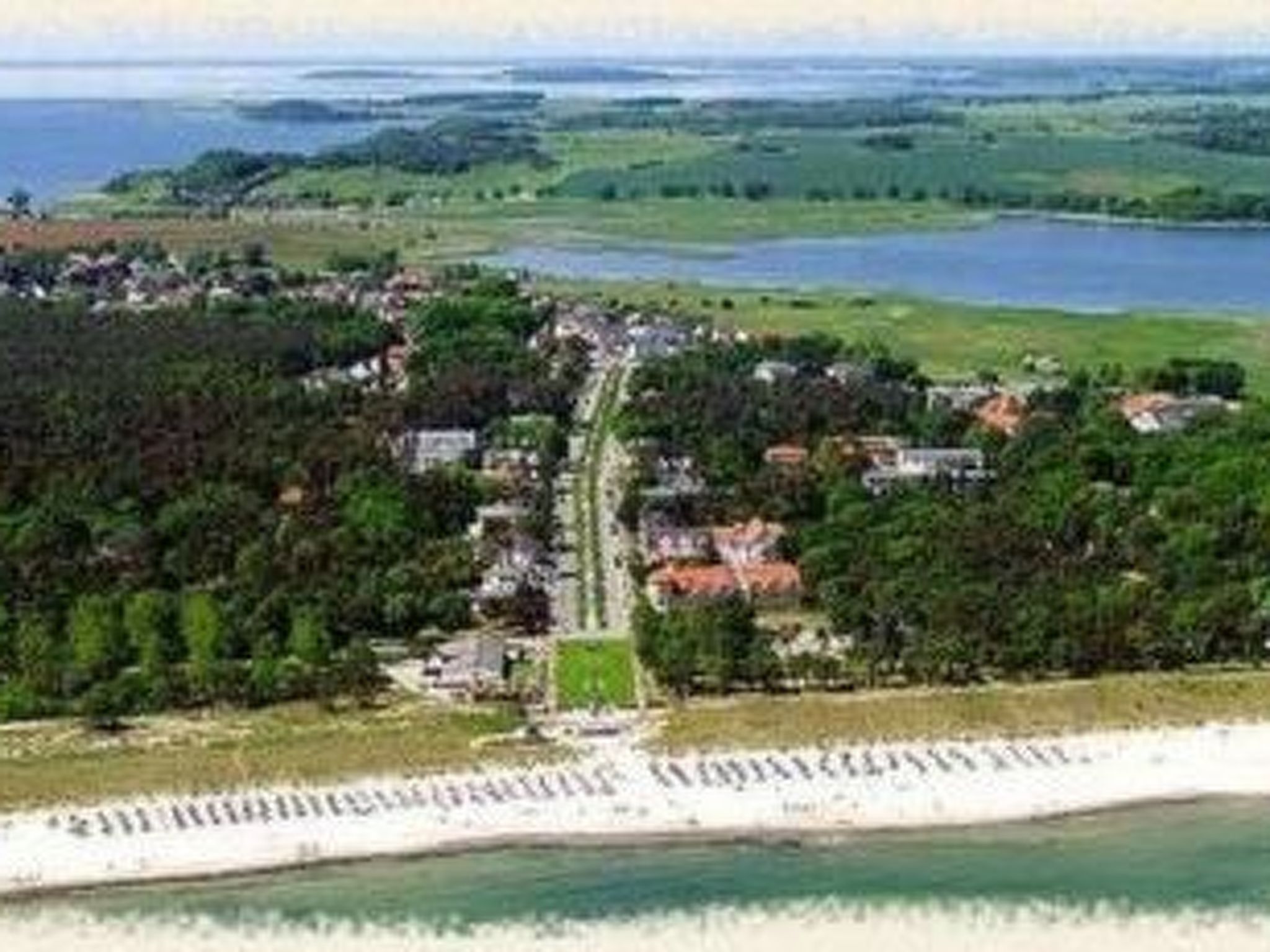 Mit Blick auf das Wasser