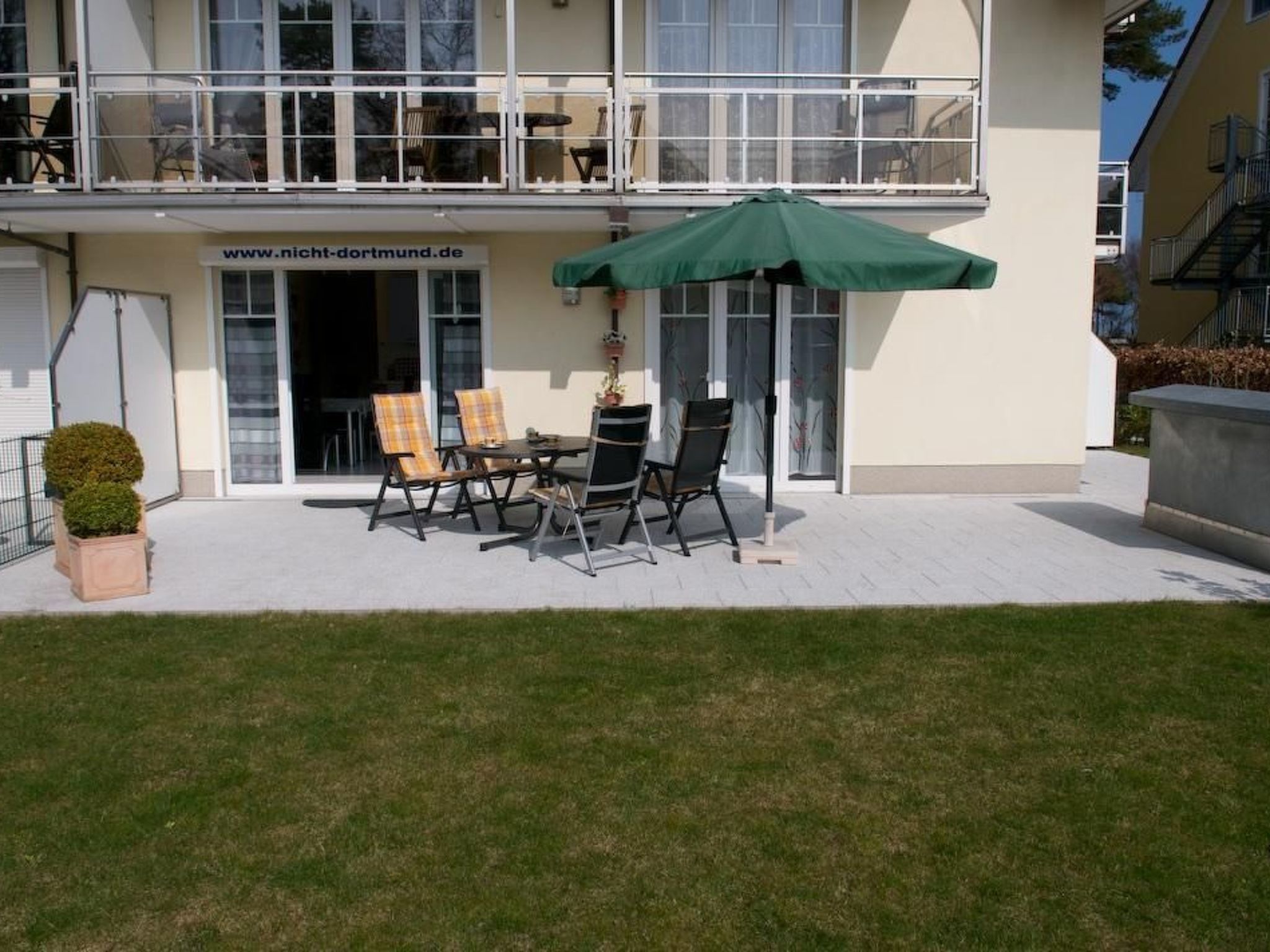 Mit Blick auf das Wasser-Image-tags.info