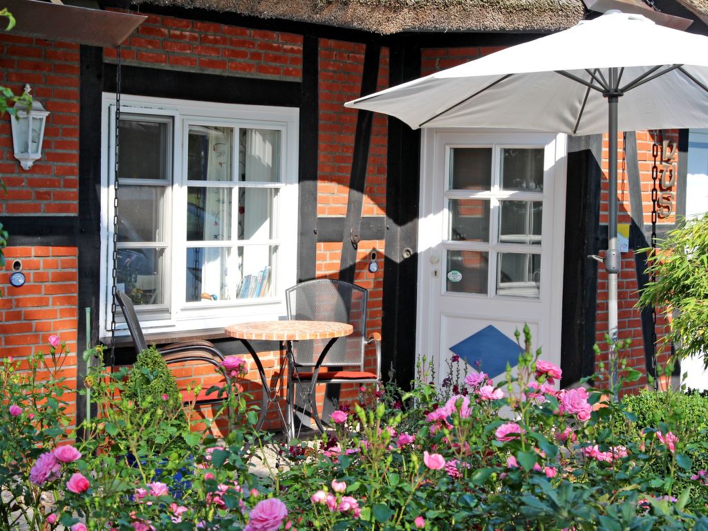 Lejlighed Landhaus "To Hus" - Fewo Frauke mit Sauna Baabe (1)
