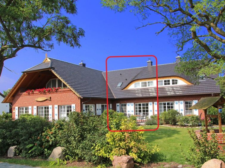 Centraal gelegen appartement in Baabe met sauna en open haard in Baabe