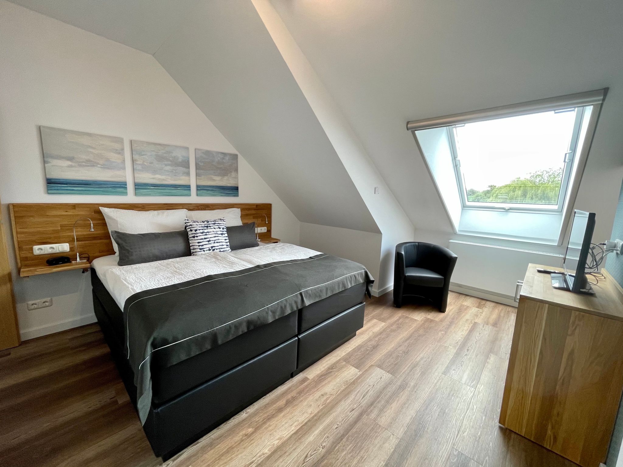 Appartement mit Balkon-Image-tags.info