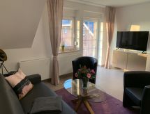 Appartement mit Balkon
