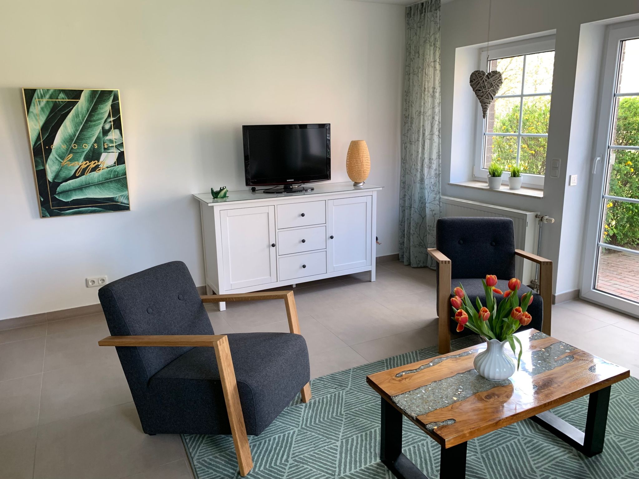 Moderne 2-Zimmer Ferienwohnung mitten in der Natur-Image-tags.info