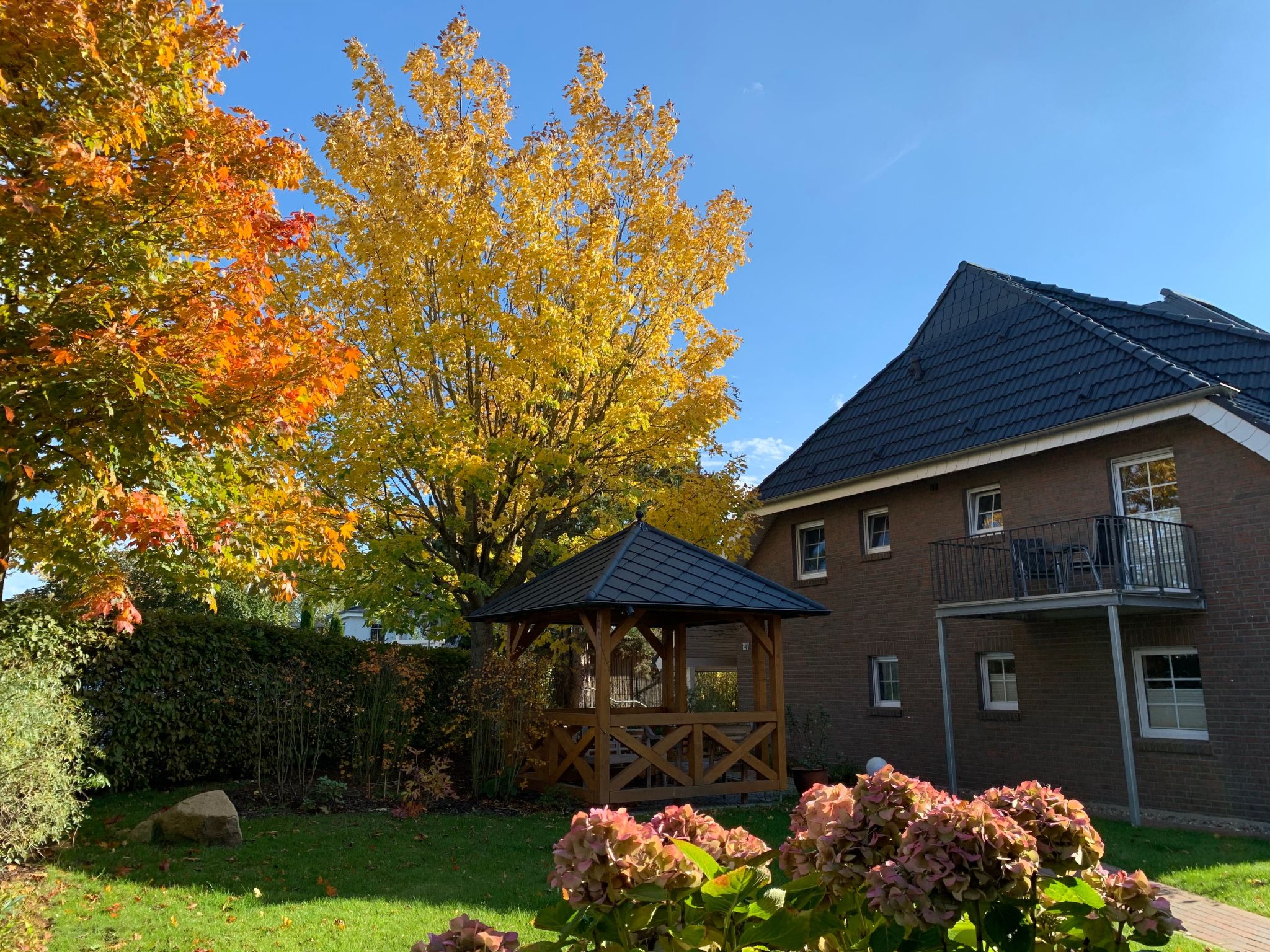 Moderne 2-Zimmer Ferienwohnung mitten in der Natur-Image-tags.info