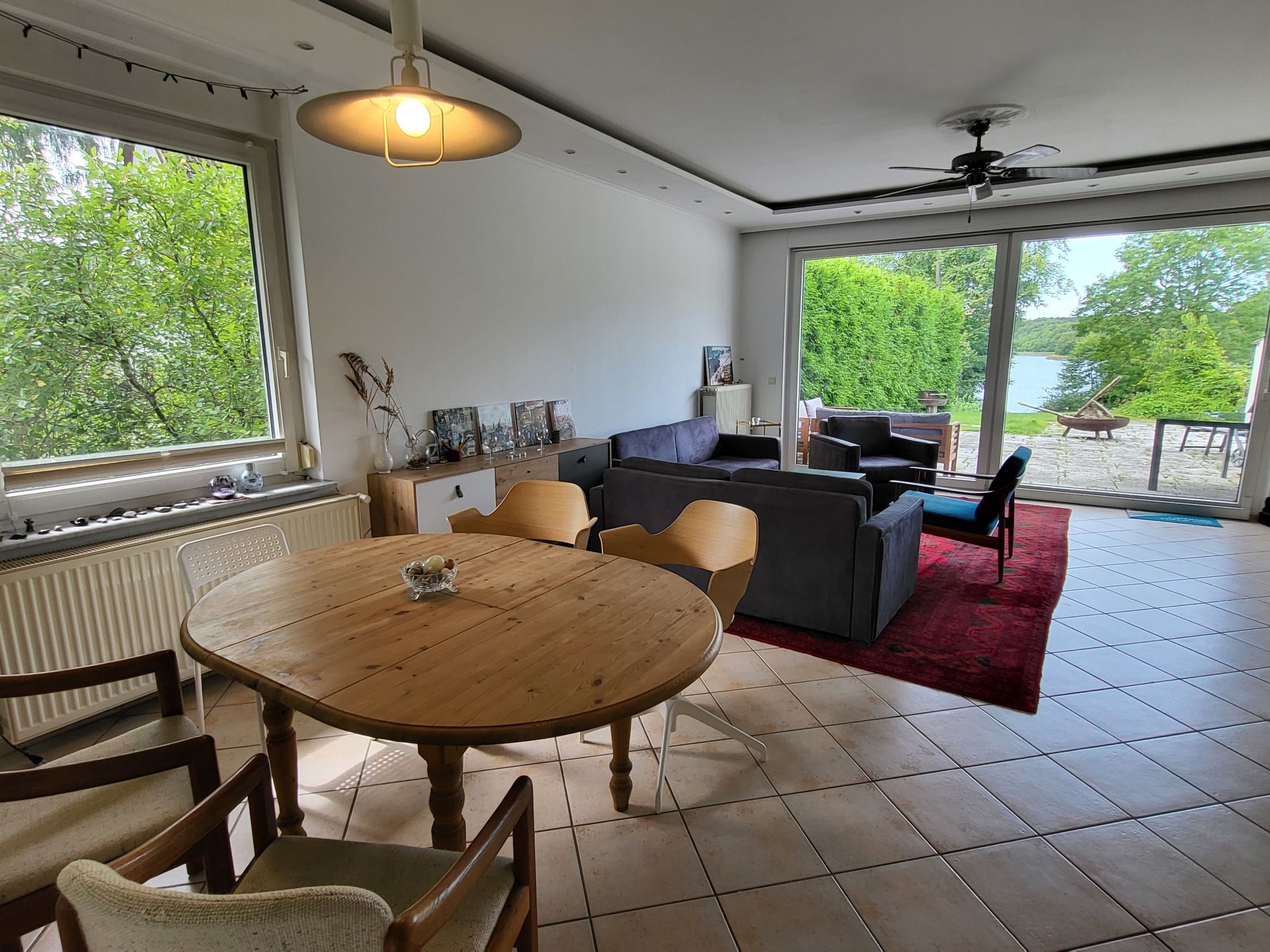 Terrassenwohnung am See-Drinnen