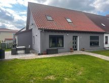 Haus Lotti an der Oktogonkirche