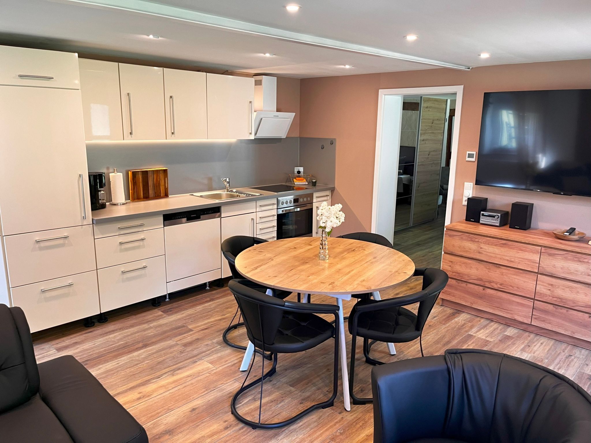 Haus Lotti an der Oktogonkirche-Binnen