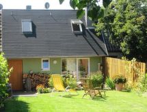 Knus vakantiehuis voor 2 aan de Fleesensee met tuin, terras & open haard - thumbnail 1