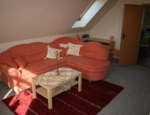 Appartement mit Garten, Grill und Terrasse