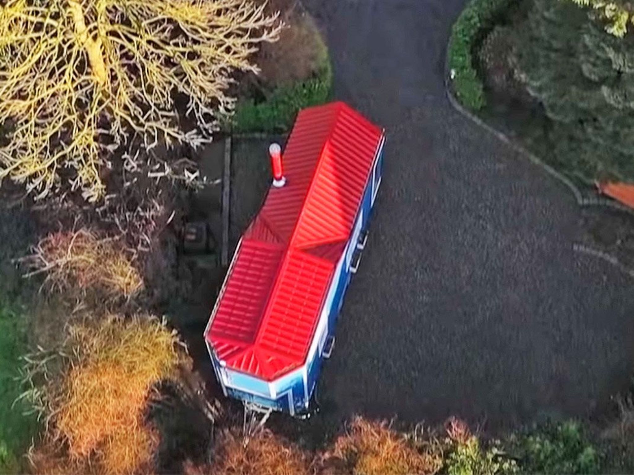 Ein echtes Minihaus auf Rädern - perfekt für Urlaub und Probewohnen