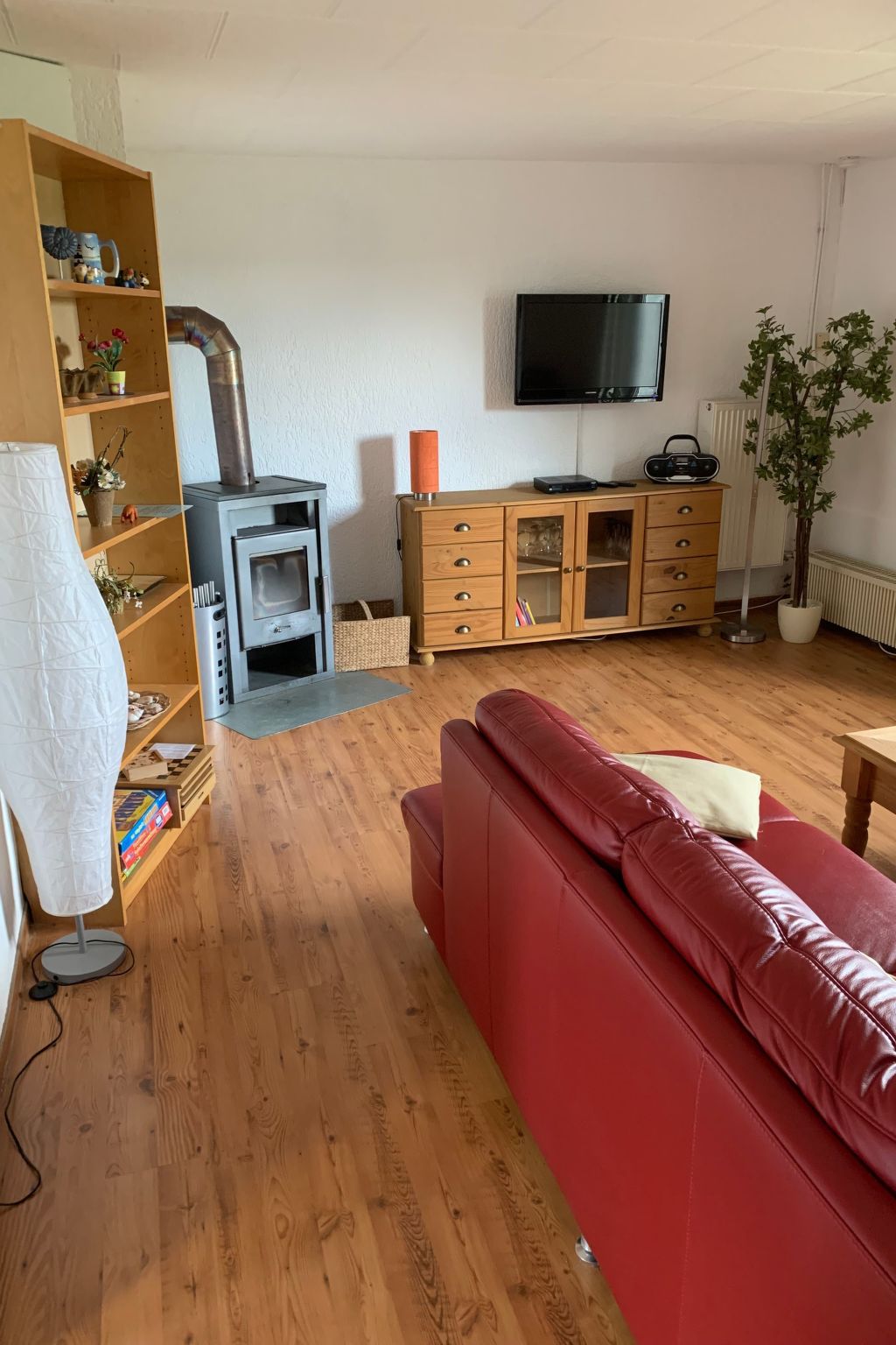 Große Ferienwohnung in Dargen mit Grill-Inside