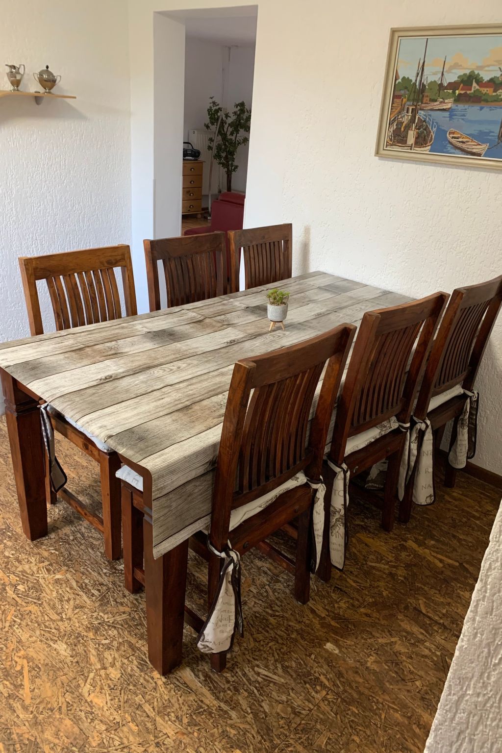 Große Ferienwohnung in Dargen mit Grill-Inside
