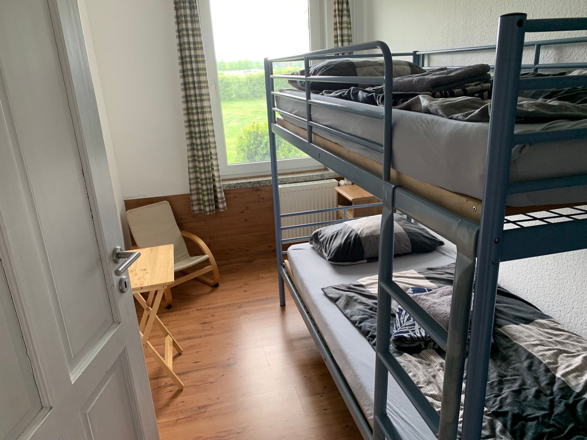Große Ferienwohnung in Dargen mit Grill-Inside