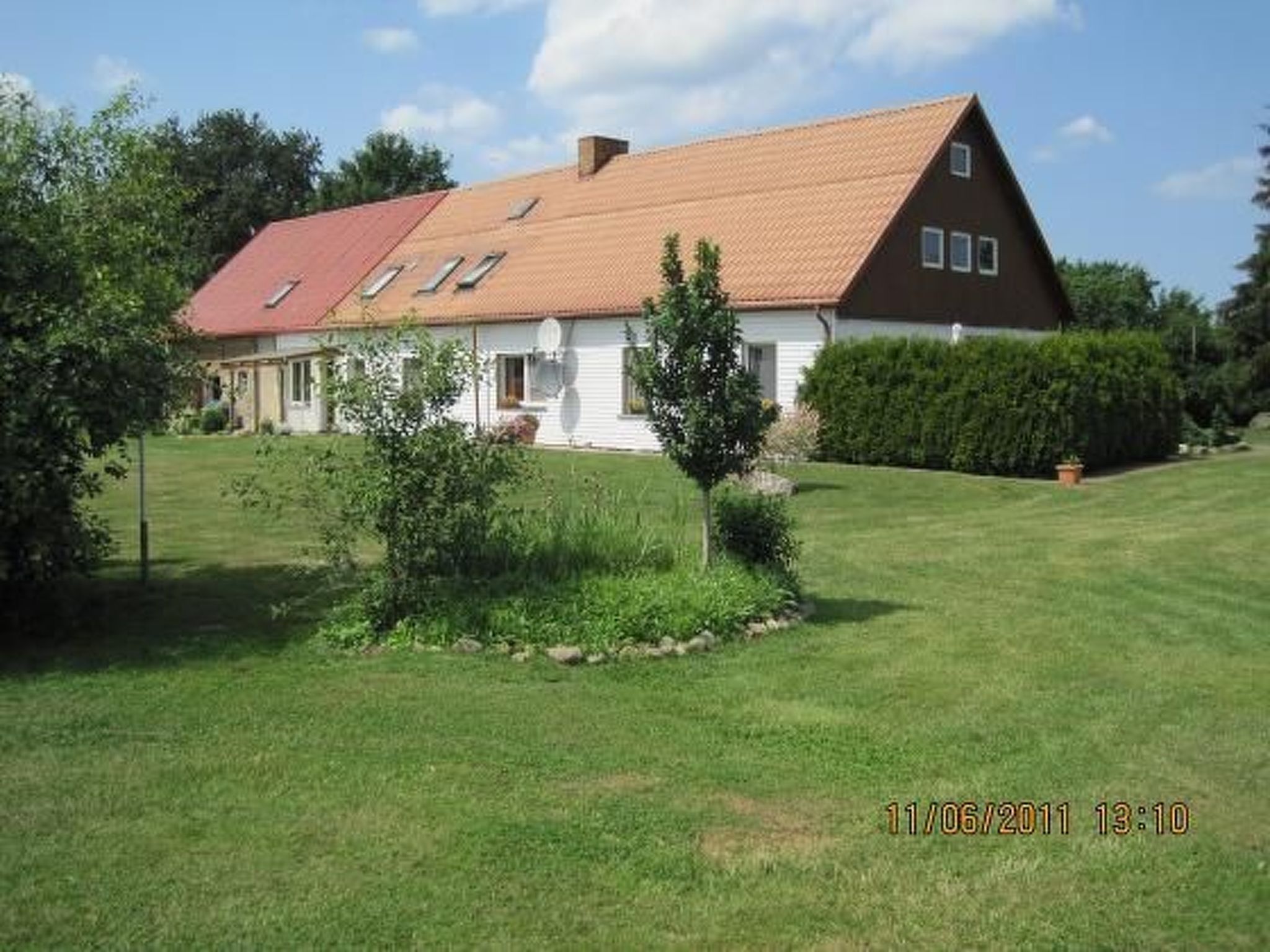 Useinseldom 3-Outside