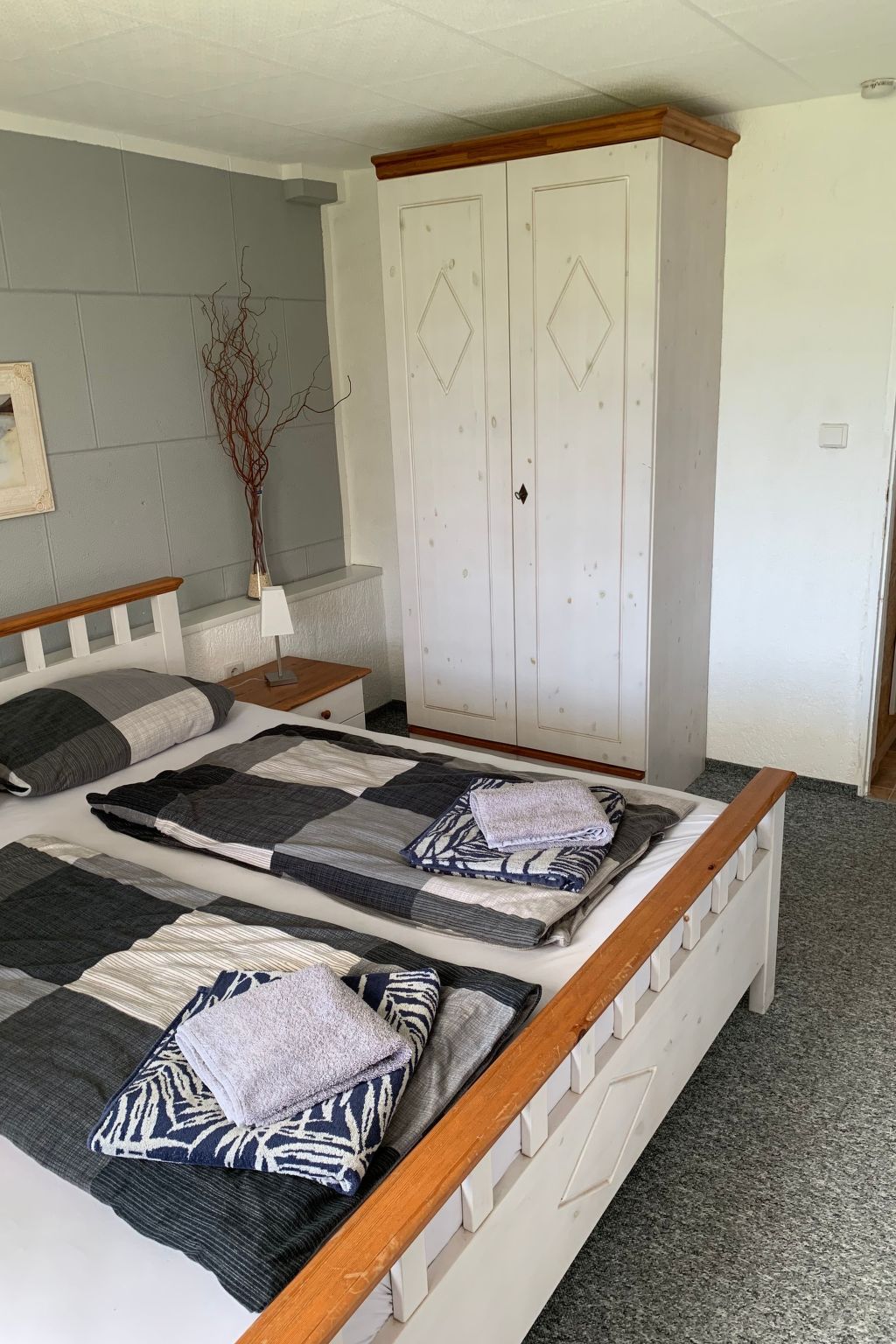 Useinseldom 1-3-Inside