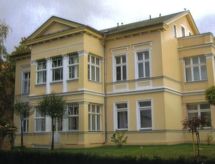 Strandnahe Ferienwohnung in Gründerzeitvilla