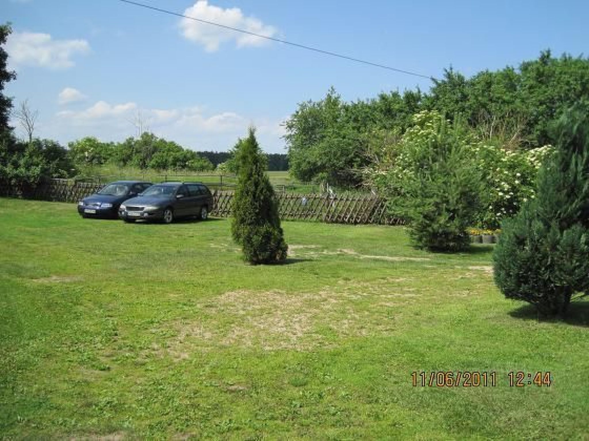 Große Ferienwohnung in Dargen mit Großem Garten