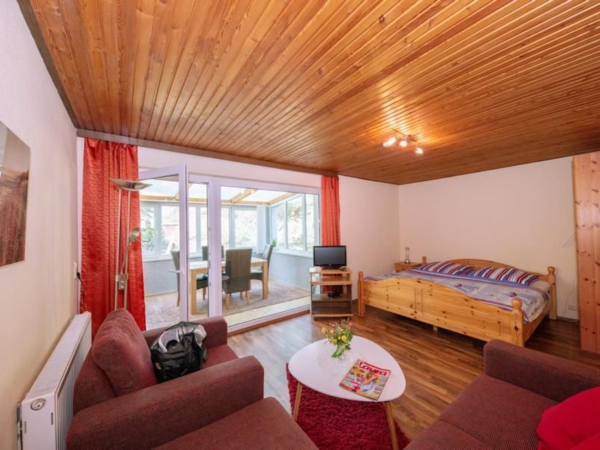 Vakantiehuis met omheinde tuin in Ahrenshoop (Duitsland) 1 hond is welkom