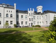 Sprookjesachtig vakantiehuis nabij de Oostzee in Groß Mohrdorf - thumbnail 1