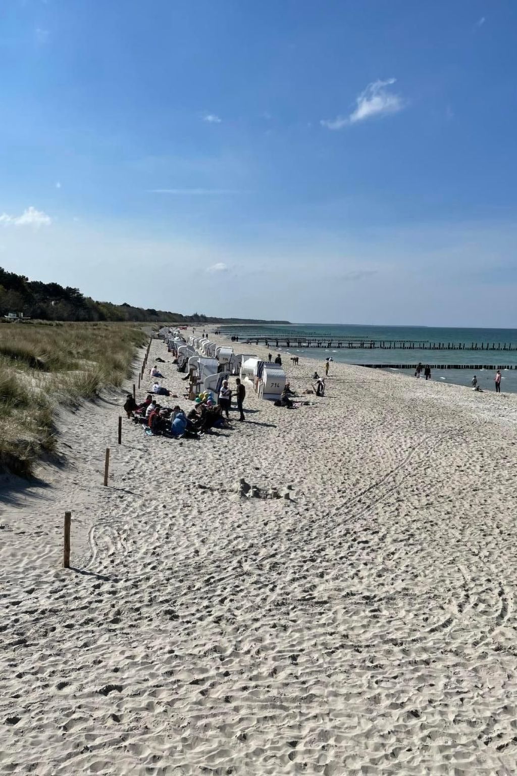 Weisses Traumschloss an der Ostsee-Binnen