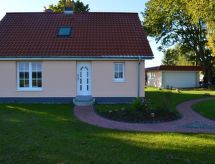 Vrijstaand vakantiehuis met grote tuin nabij Stralsund en Barth - thumbnail 4