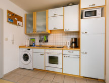 Licht appartement voor 4 op loopafstand van strand en centrum Koserow - thumbnail 4