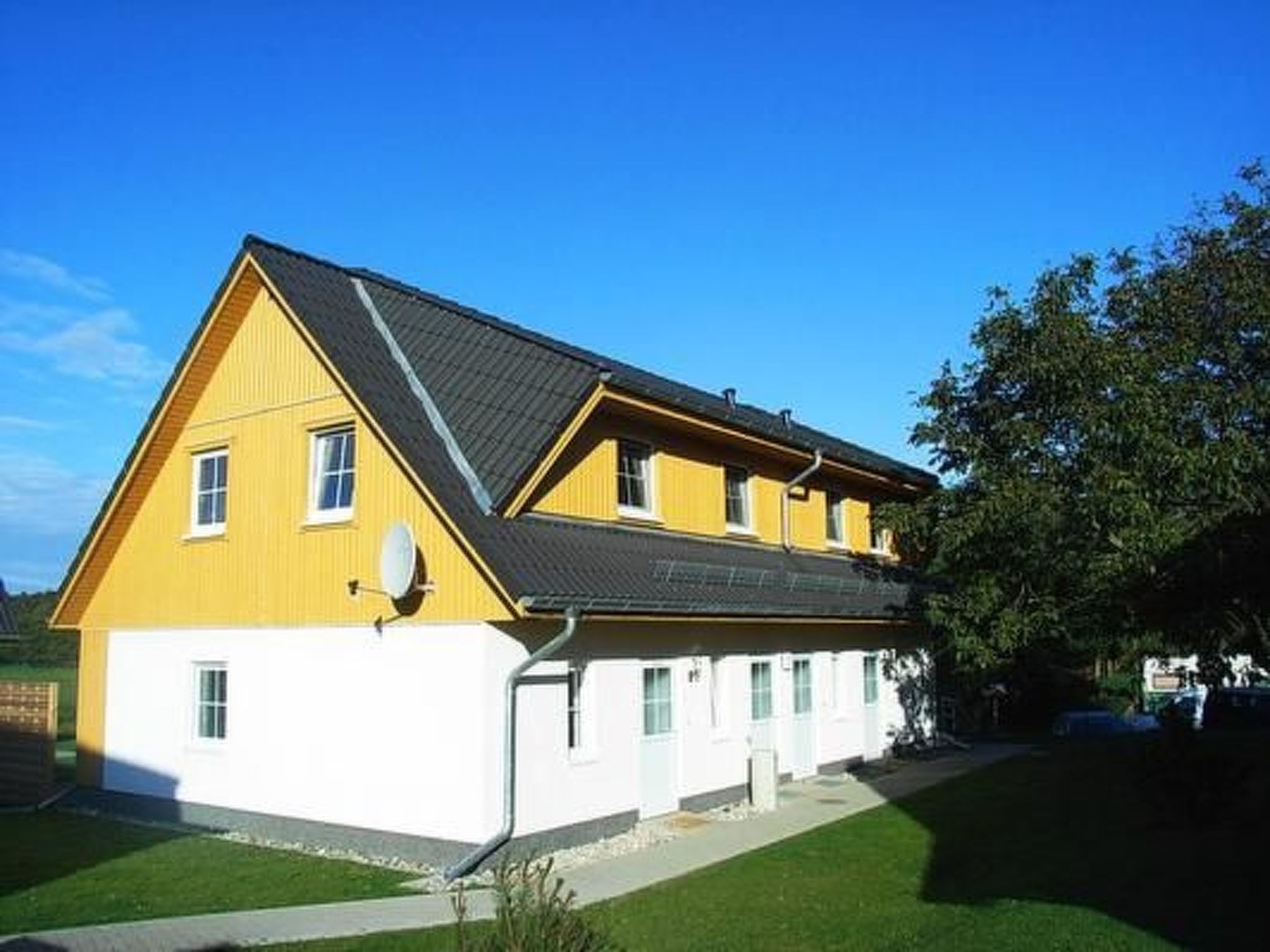 Appartement in Koserow mit Garten und Terrasse-Outside